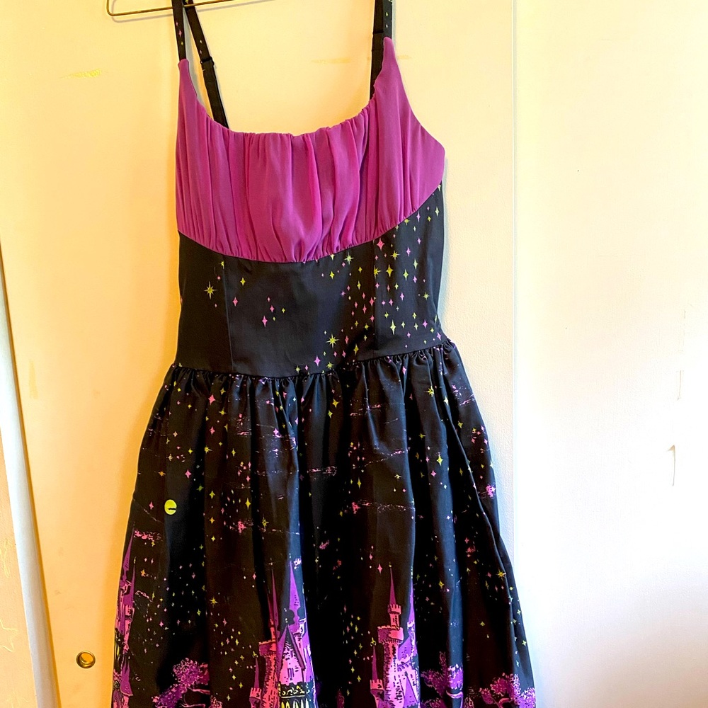 Pinup Couture L Holly swing dress. Villains Castle